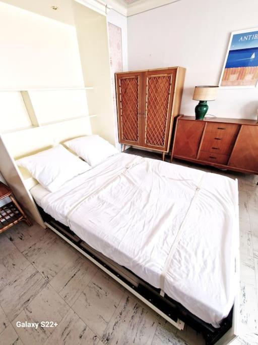 Cozy Studio, Sea View, Old Town, Near Beaches Antibes Luaran gambar